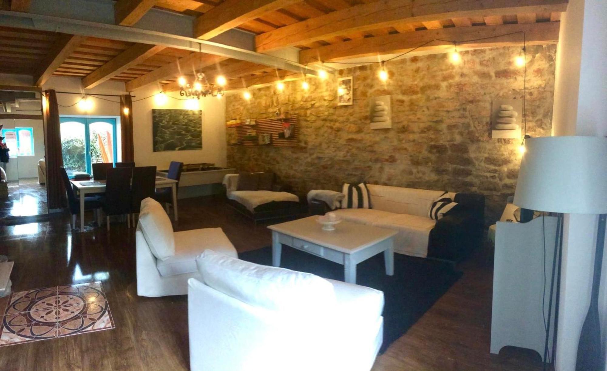 Villa Modern Stone House In Balatonfuered With Jacuzzi Extérieur photo